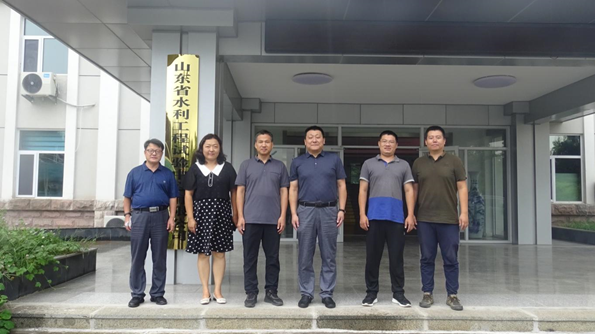 中國海洋大學(xué)郭秀軍教授一行蒞臨試驗公司參觀指導(dǎo)